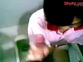 Chinese Teen Hot Blowjob Session